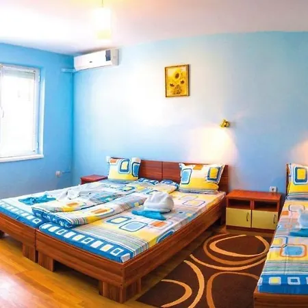 Hotel Family Temida 3*